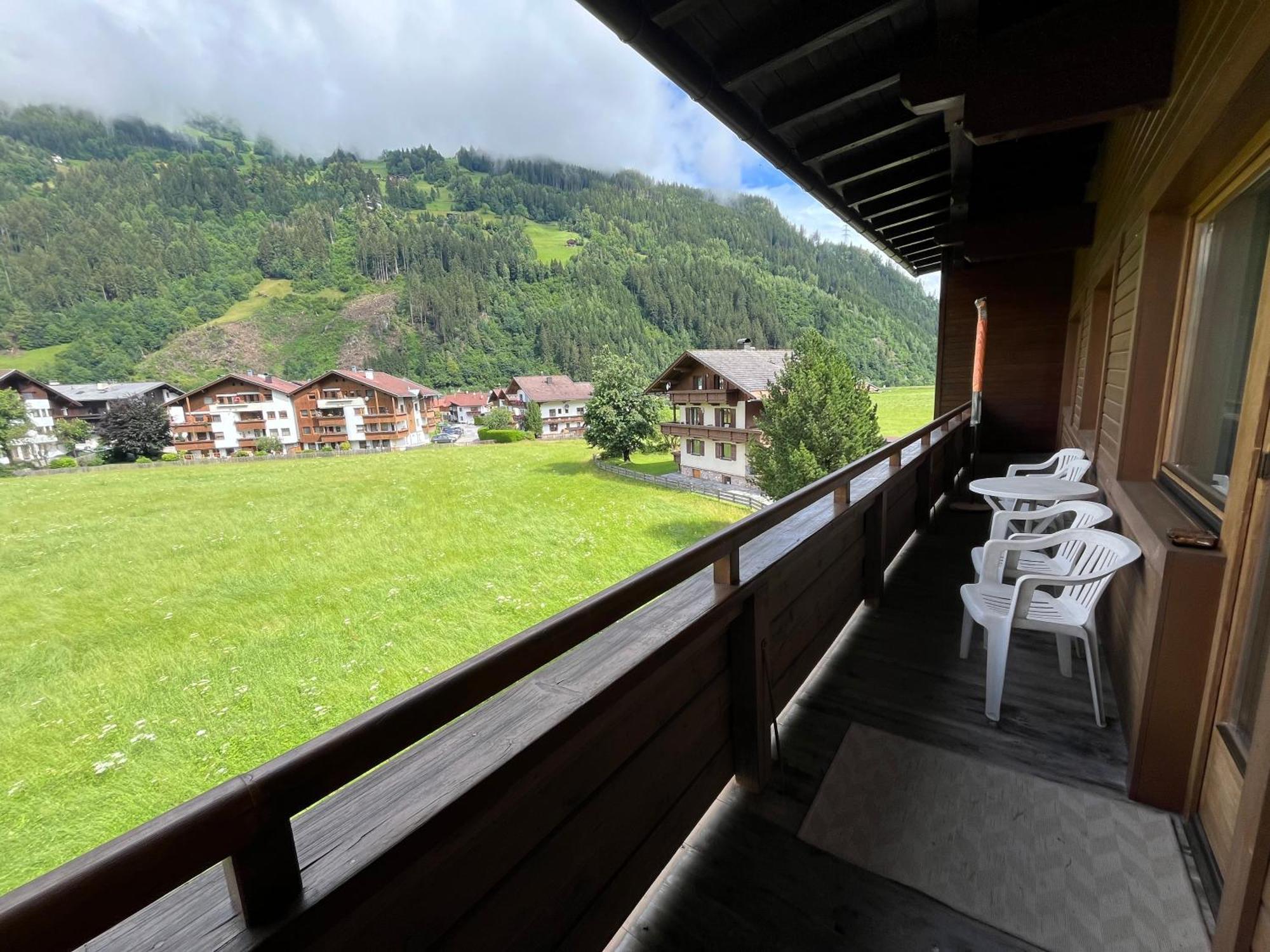 Zell Views Apartments Zell am Ziller Zewnętrze zdjęcie